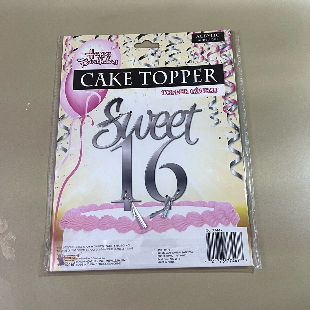 NWT Sweet 16 Cursive Acrylic Mirrored Cake Topper